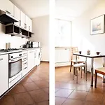 2 Bedroom Apartment, Heart Of Tomasza St