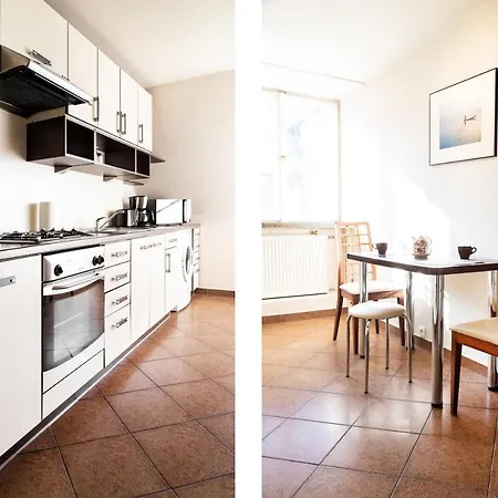 2 Bedroom Apartment, Heart Of Tomasza St