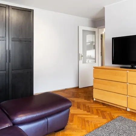 2 Bedroom Apartment, Heart Of Tomasza St Lejlighed